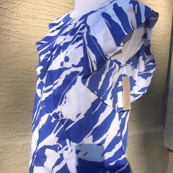 NWT! Michael Kors Sleeveless Blue & White Bold Print Ruffled Pleated Blouse!! - Picture 2 of 11